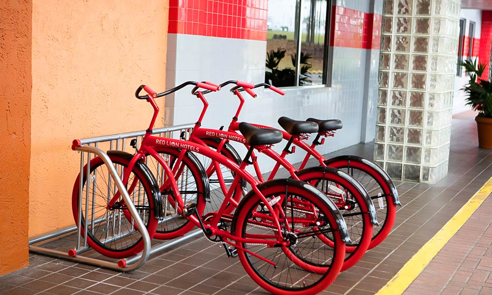 Red_Lion_Hotel_Orlando_KissimmeeMaingate_Bicycles_01